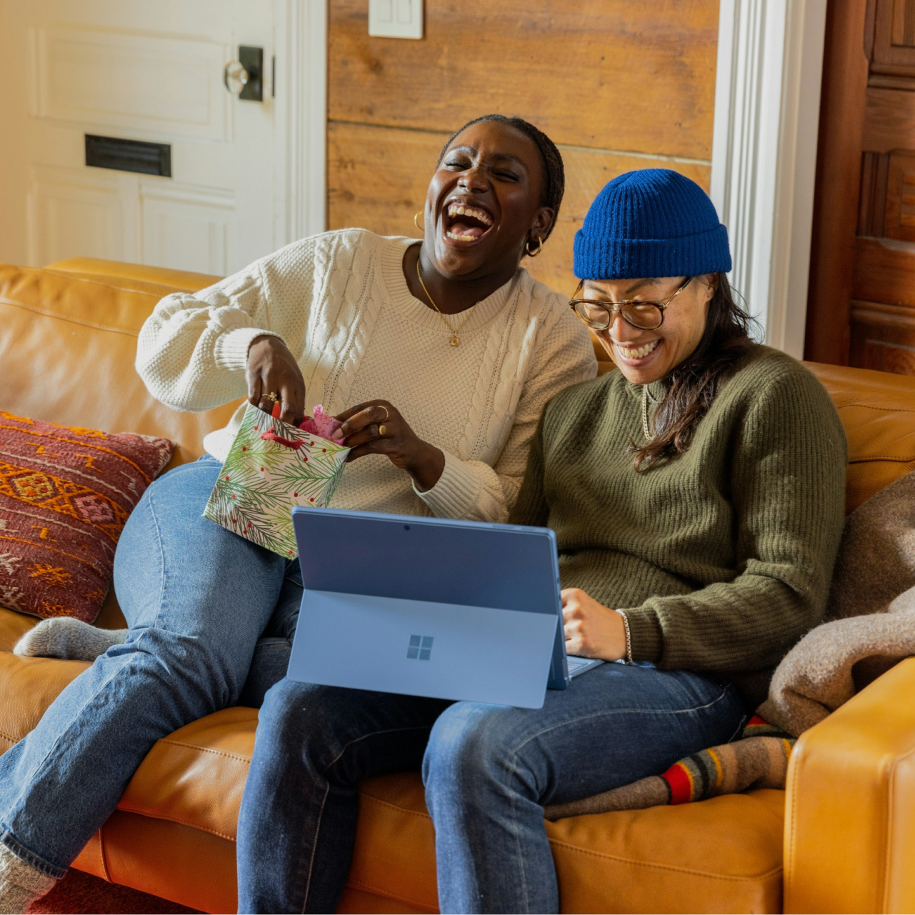 Ystäviä kimppakämpästä