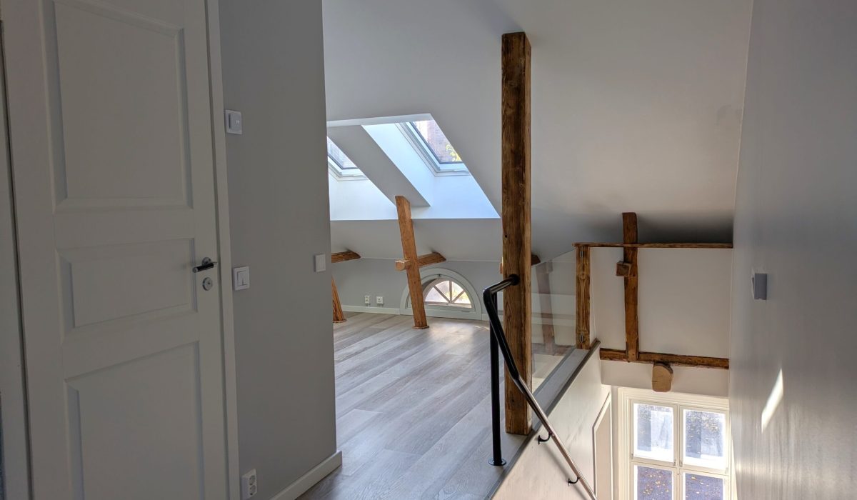 Tre-Yläkerta_Työhuone-2024-muokattu_by_e